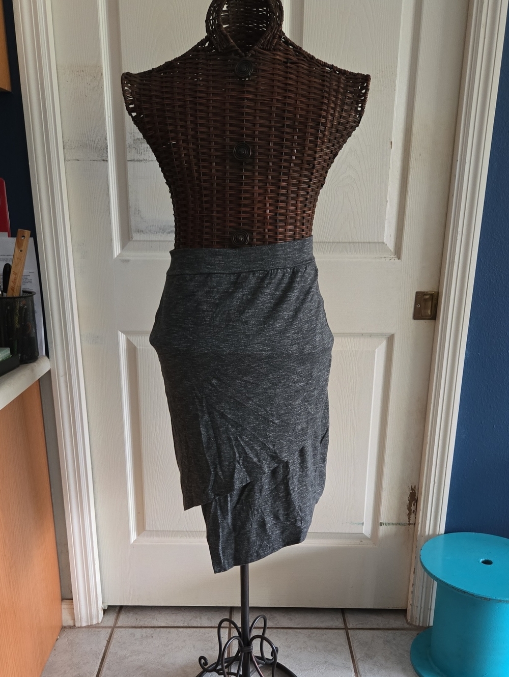 Dolan T-Shirt Asymmetrical Gray Knit Skirt with Draped Hem-Size L